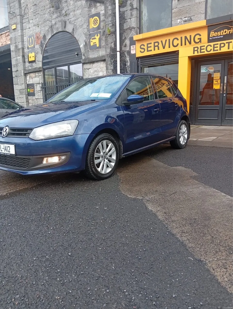 Volkswagen polo - Image 2