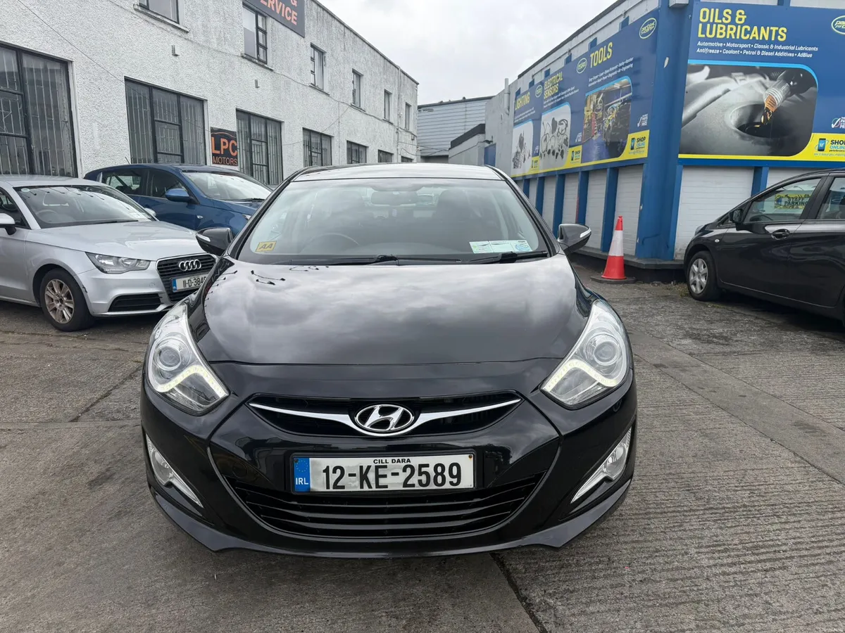 Hyundai i40 2012 Low Mileage - Image 4