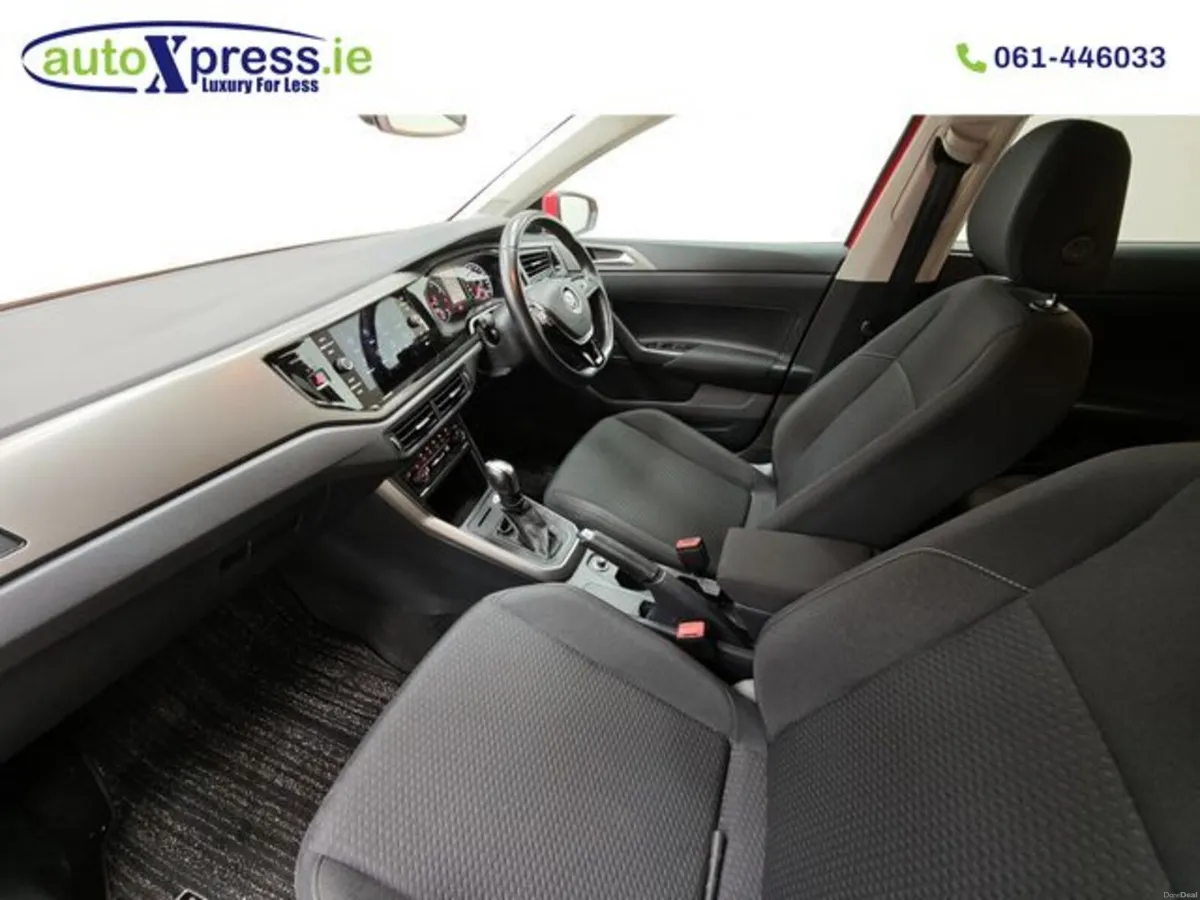 Volkswagen Polo 1.0 TSI Automatic, Reversing camer - Image 2