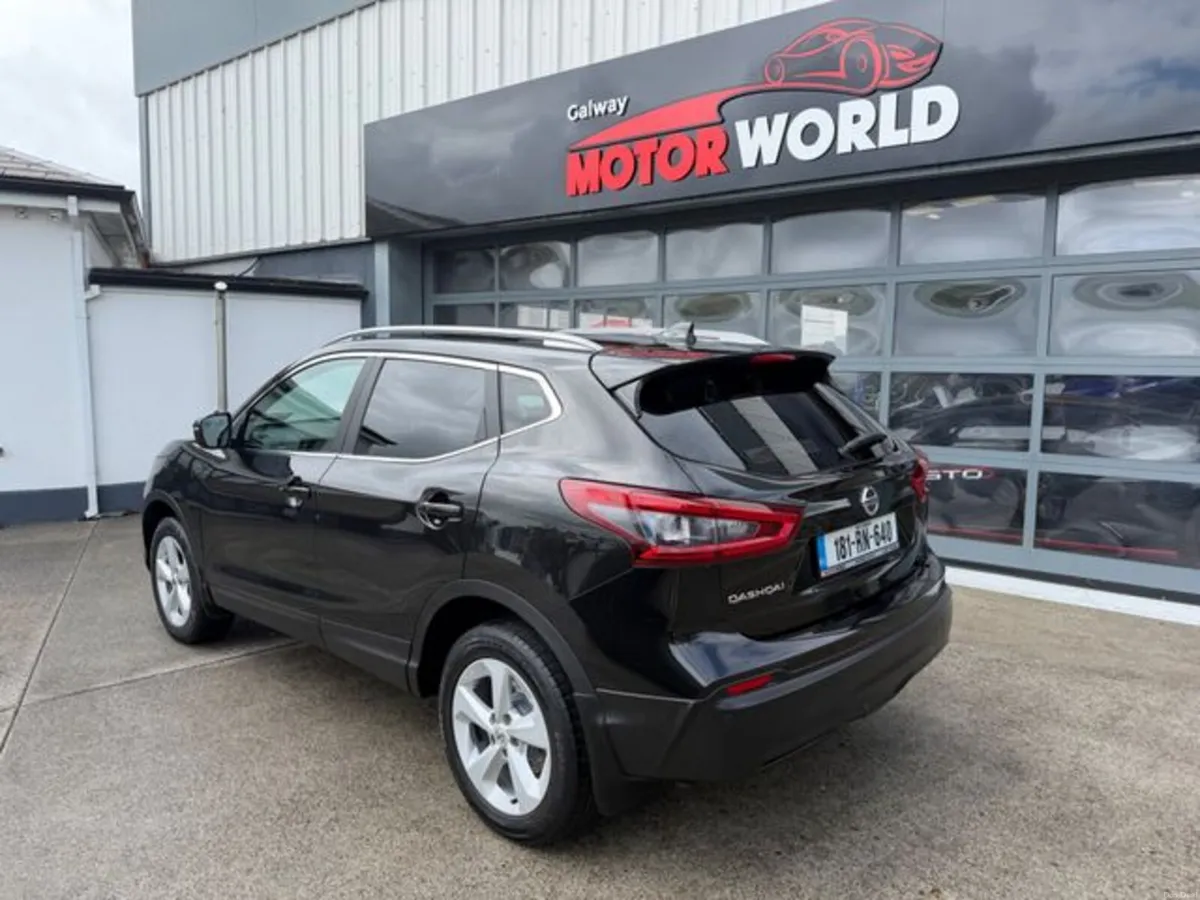 Nissan Qashqai 1.5 SV SS 18 4DR - Image 2