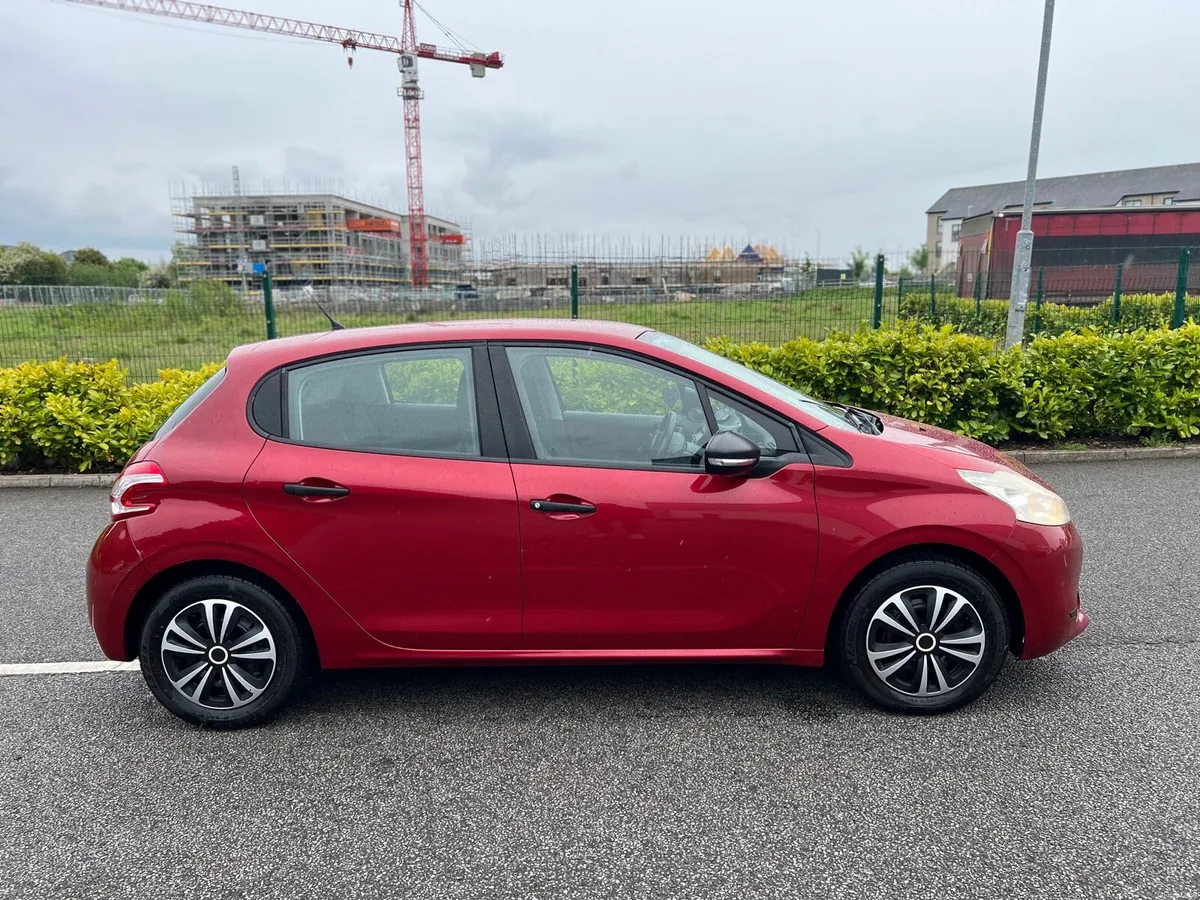 Peugeot 208 NEW NCT 1.2 Petrol - Image 4
