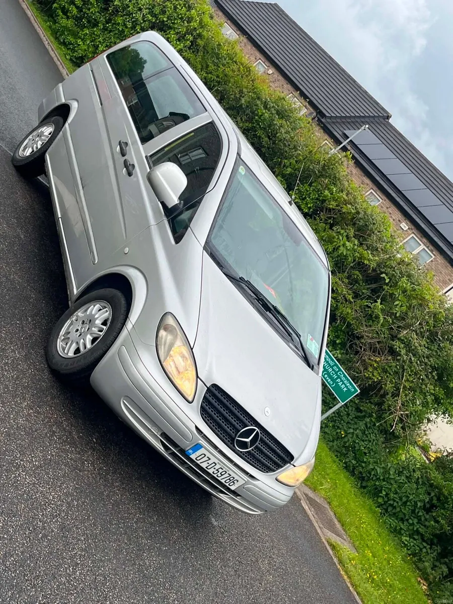 Mercedes Vito 9 seater - Image 2