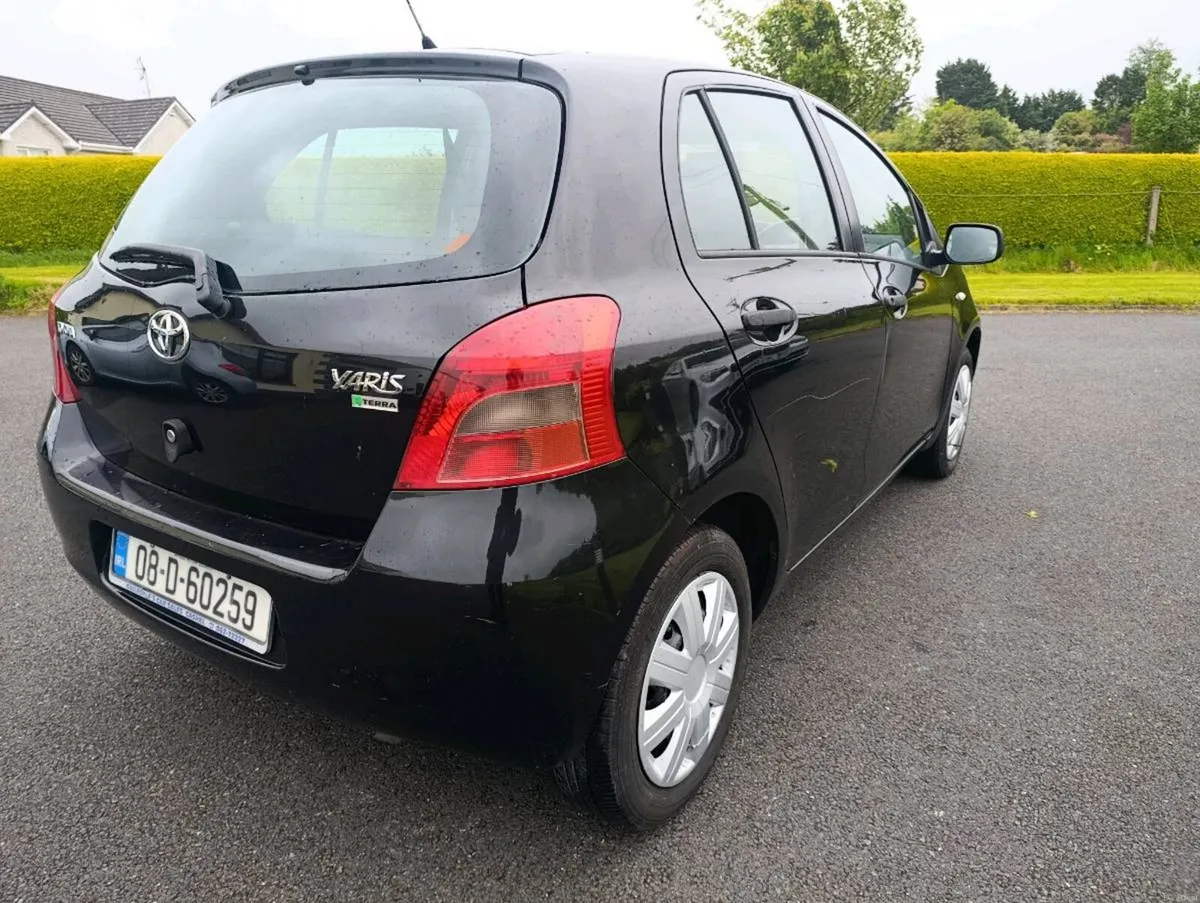 Toyota Yaris - Image 4