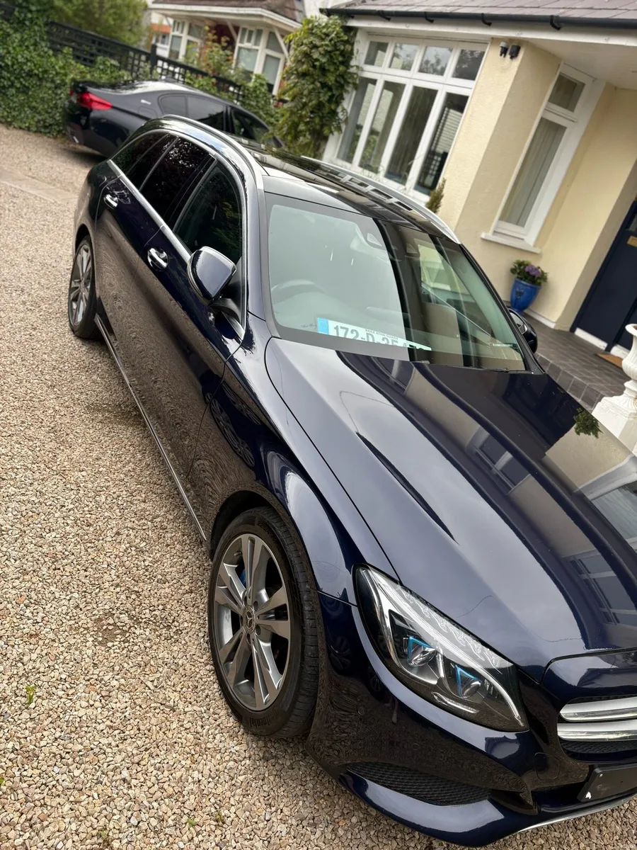 Mercedes C350e Sport Premium Plus - Image 3