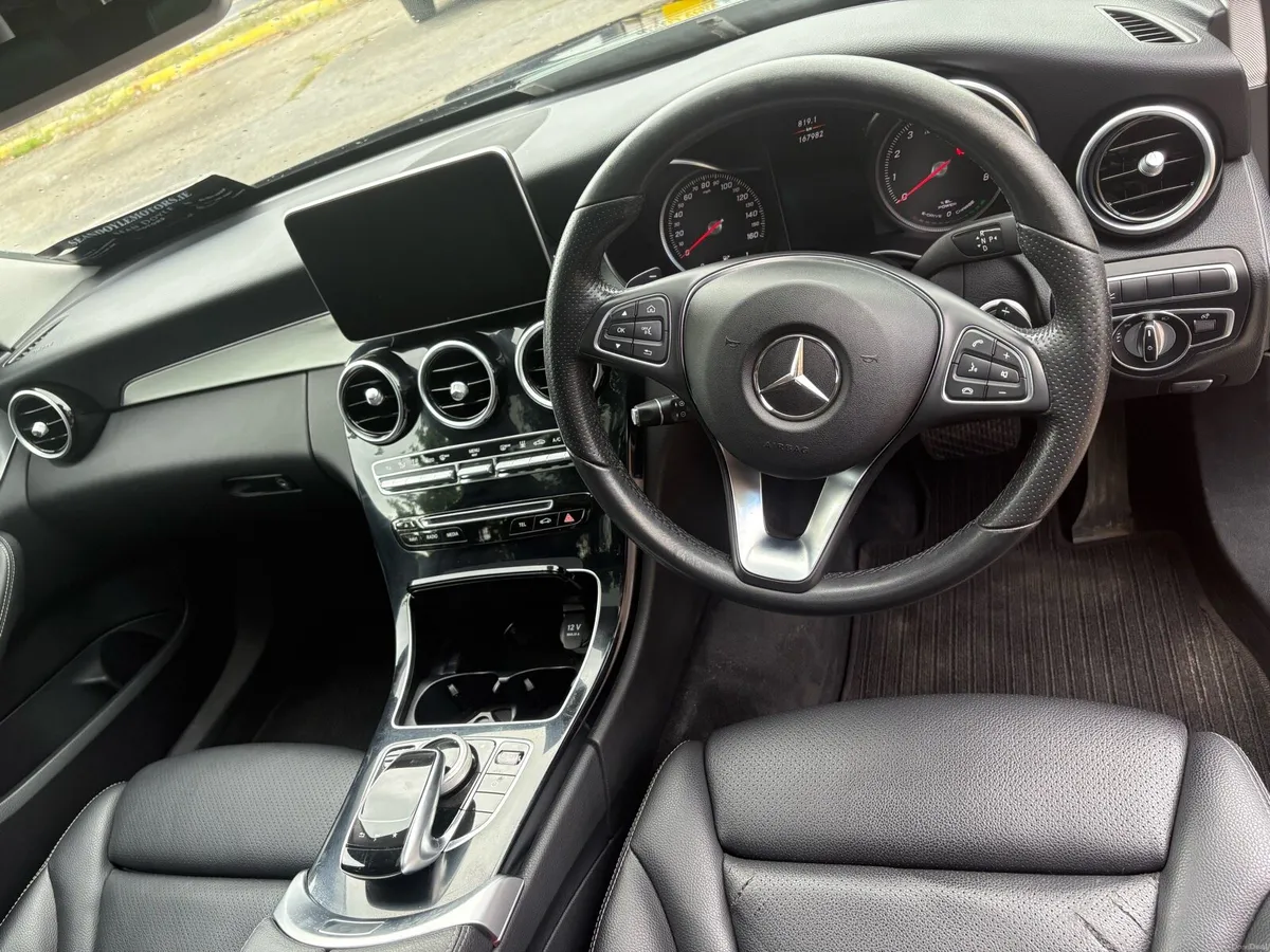 Mercedes C350e Sport Premium Plus - Image 5