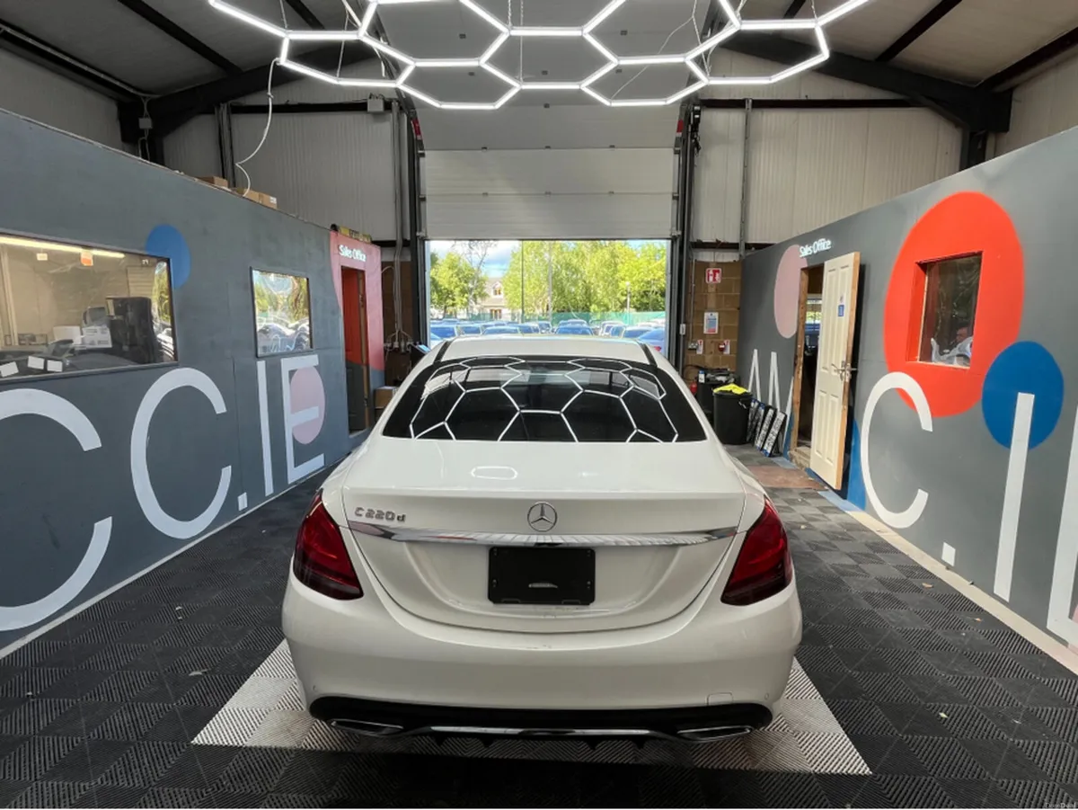 Mercedes-Benz C-Class 2019 MERCEDES-BENZ C220D AVA - Image 3