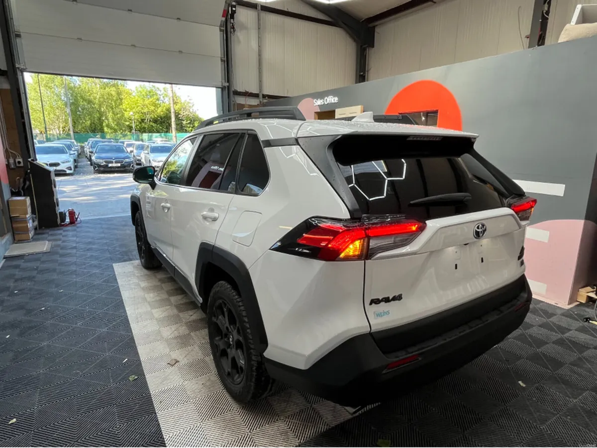 Toyota RAV4 2023 TOYOTA RAV4 HYBRID ADVENTURE 2.5 - Image 4