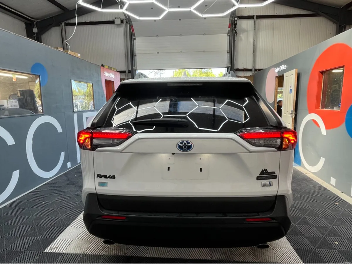 Toyota RAV4 2023 TOYOTA RAV4 HYBRID ADVENTURE 2.5 - Image 3