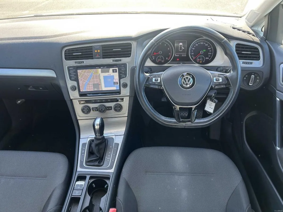 VW GOLF-DSG-DUE IN - Image 4
