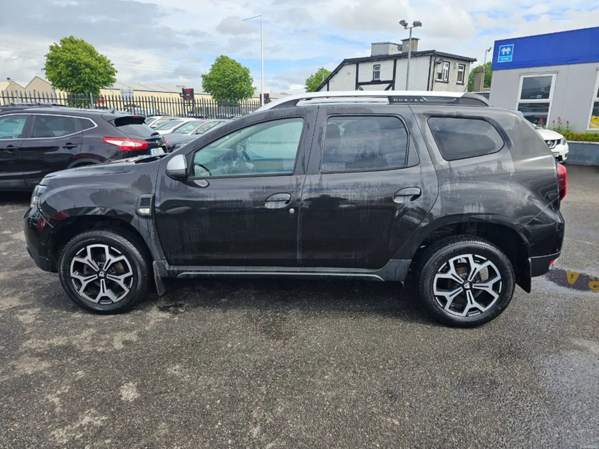 Dacia Duster PRESTIGE DCI ** SAT NAV **REAR CAMERA - Image 4