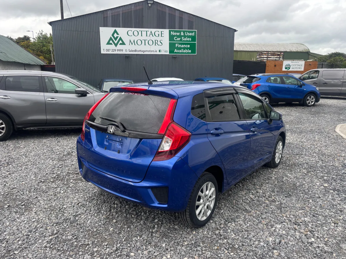 Honda Fit - Image 4