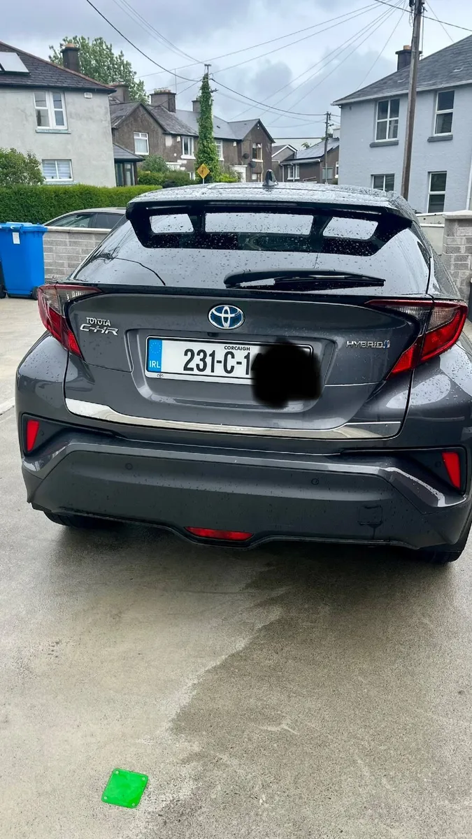 Toyota C-HR 2023 - Image 2