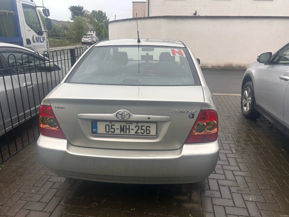 Toyota Corolla - Image 4