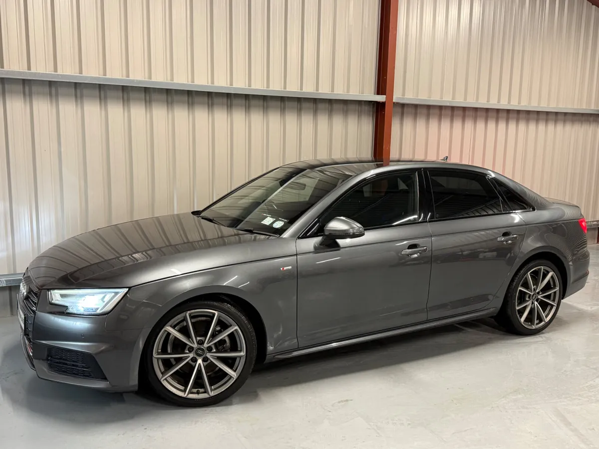 2016(162) Audi A4 S-Line 2.0TDI - Image 2