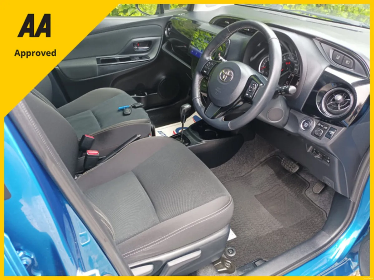 LOW MILEAGE HI SPEC TOYOTA YARIS 1.3 AUTO, 2018 - Image 3