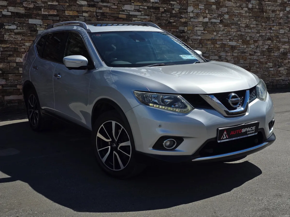 142 Nissan X-Trail 4x4 7 Seats Manual - Image 1