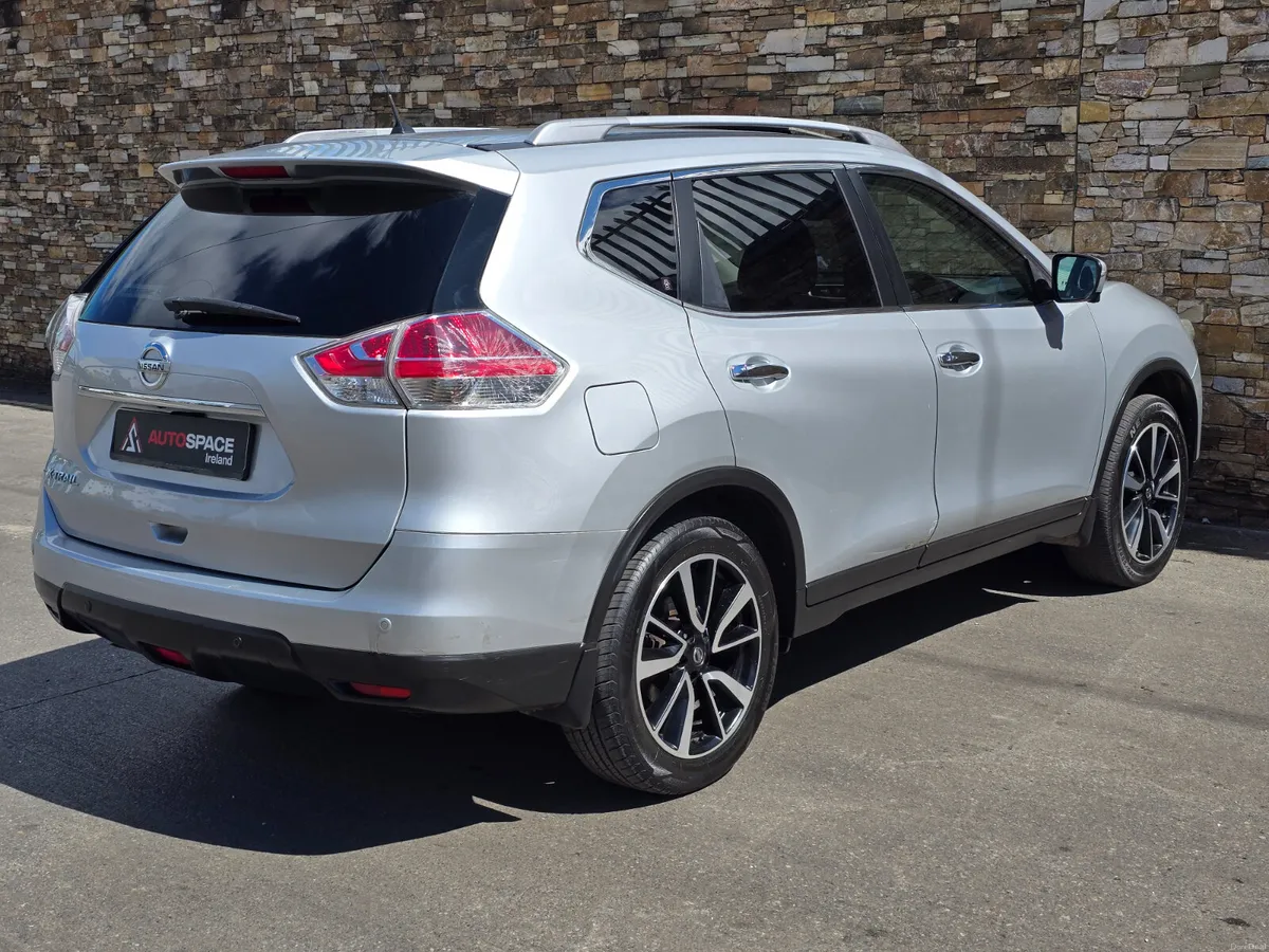 142 Nissan X-Trail 4x4 7 Seats Manual - Image 5