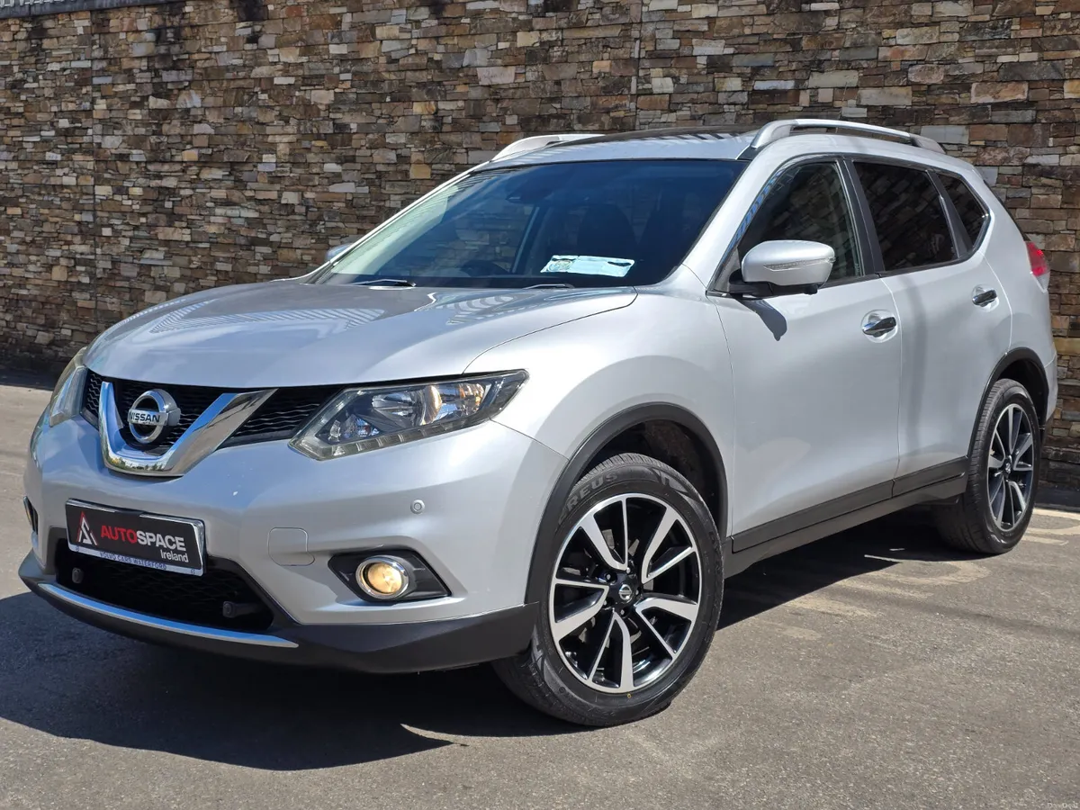 142 Nissan X-Trail 4x4 7 Seats Manual - Image 2