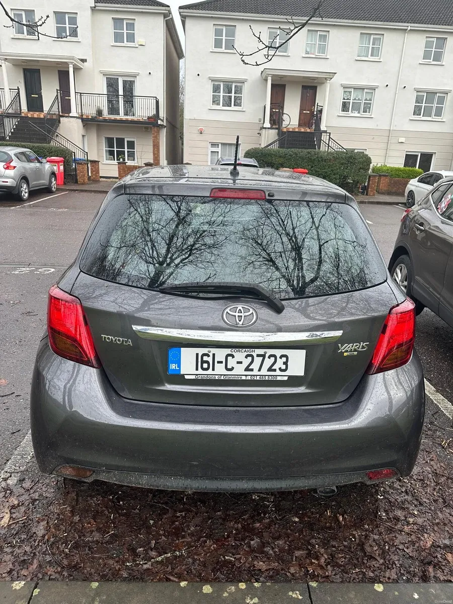 Toyota Yaris - Image 4