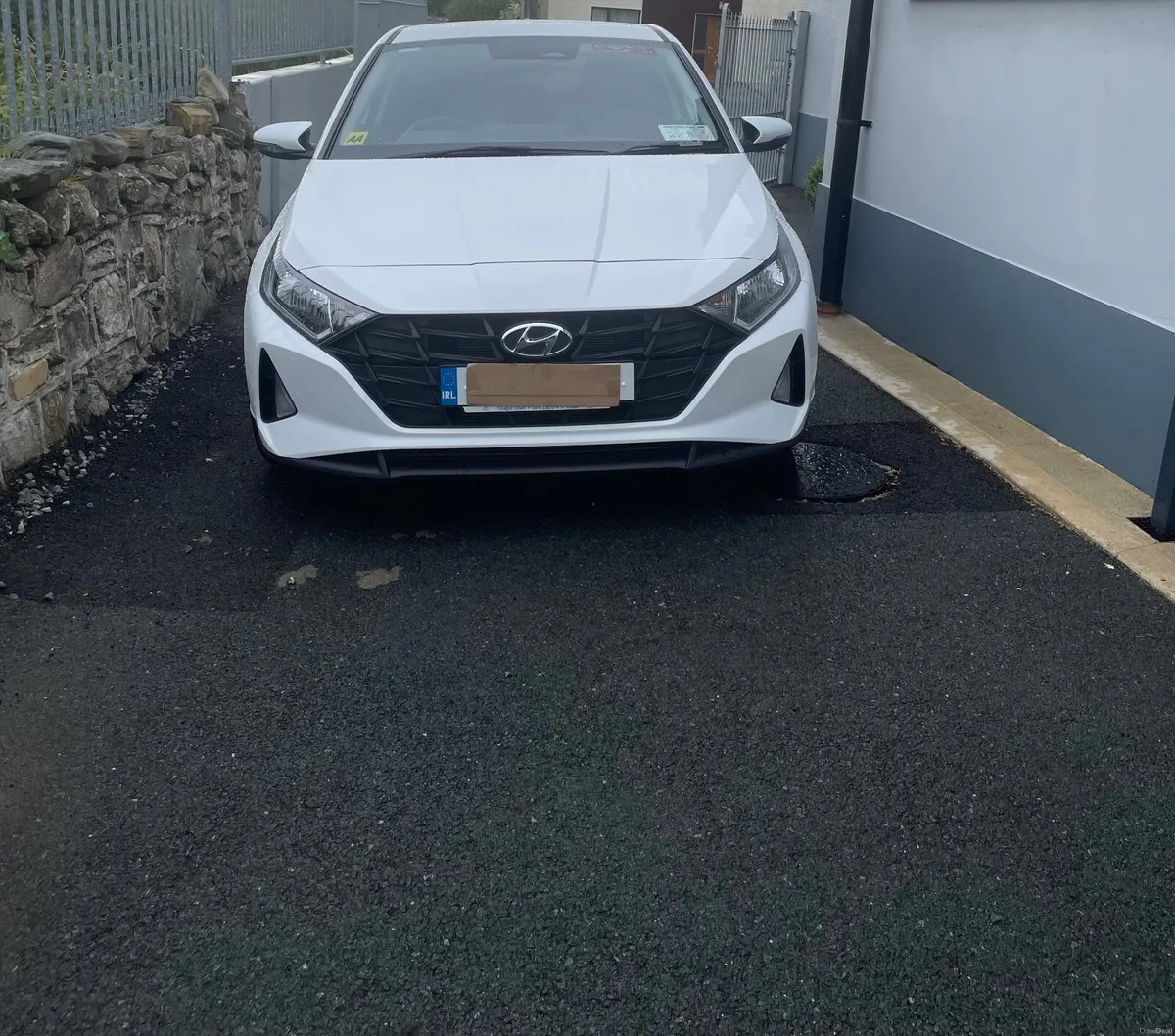 Hyundai i20 Deluxe Plus - Image 4