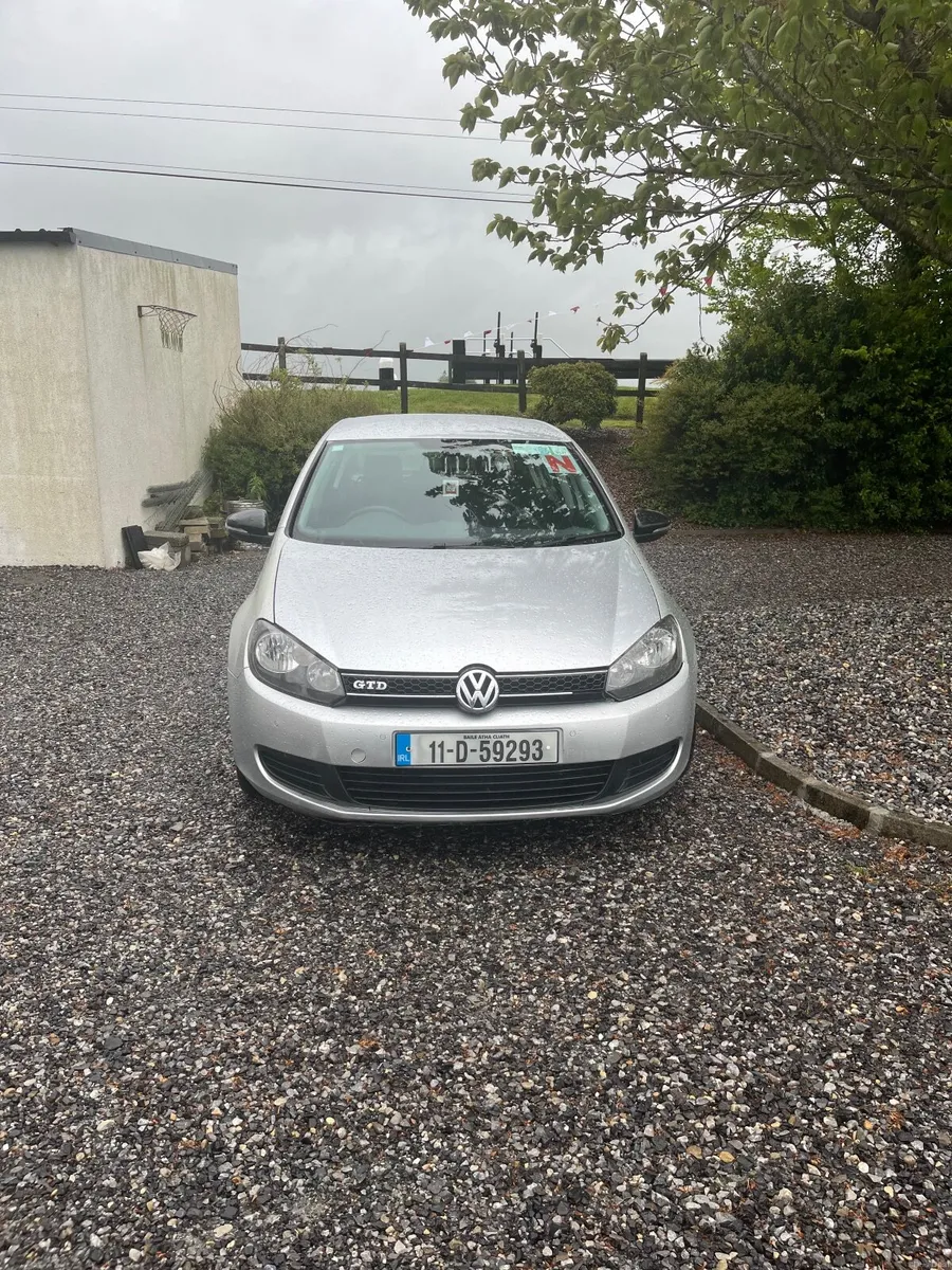 Volkswagen Golf 2011 - Image 1