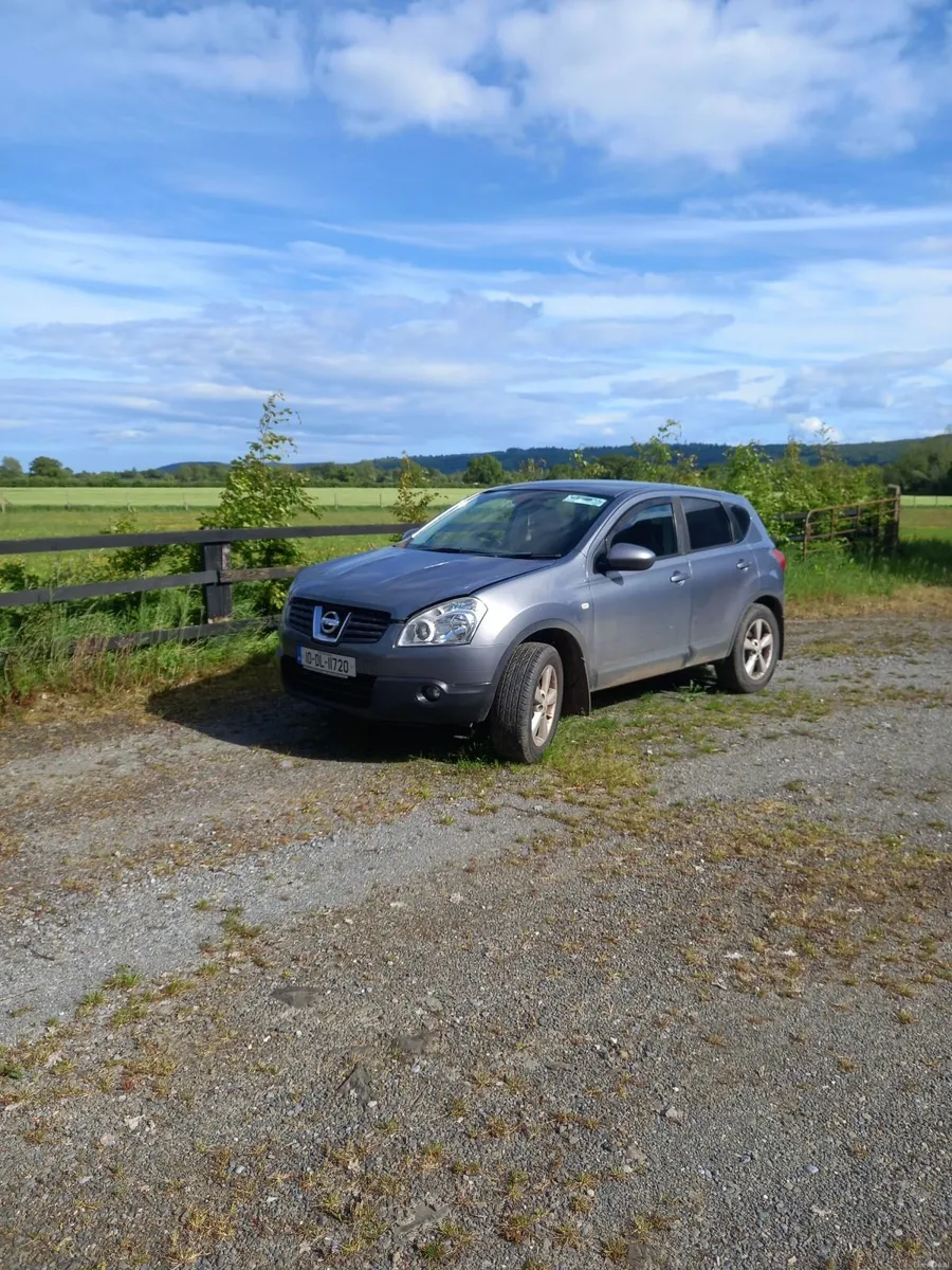 Nissan Qashqai 2010 - Image 2