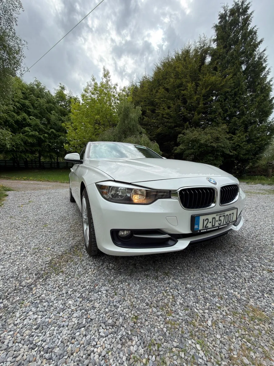 BMW f30 318D sport + - Image 1