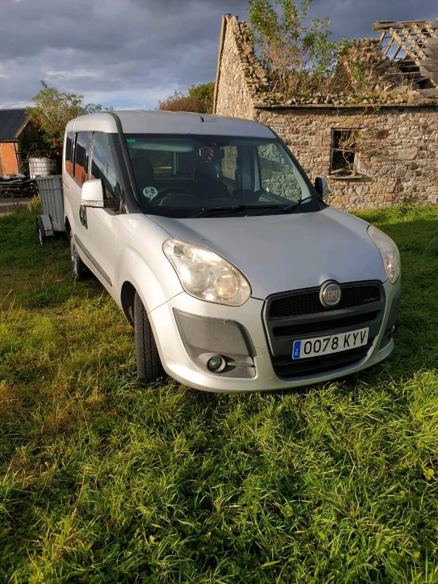 Car - Image 1
