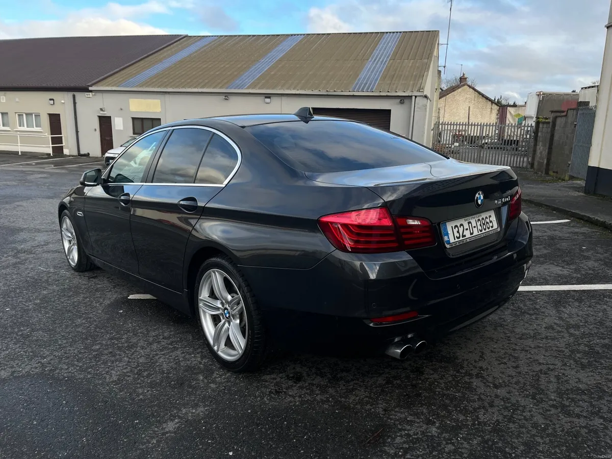 BMW 5-Series 2013 - Image 4