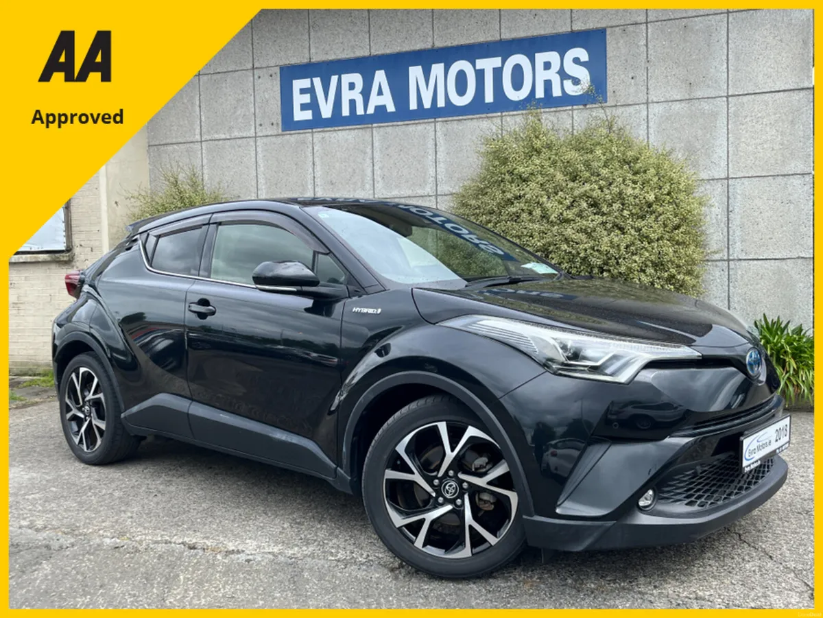 Toyota C-HR SOL HYBRID AUTOMATIC 1.8 PETROL //HALF - Image 1