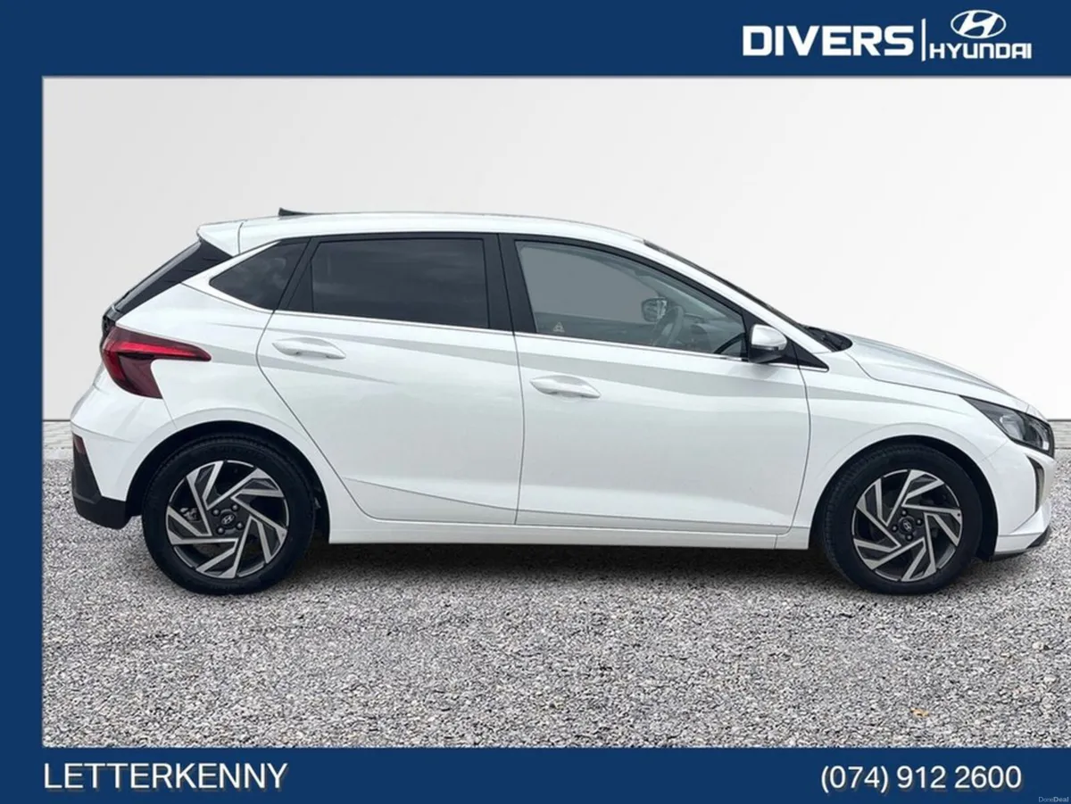 Hyundai i20 Deluxe Plus - Image 3