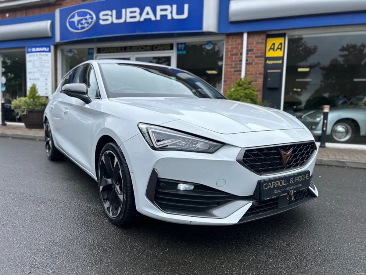 Cupra Leon 1.5 ETSI 150HP DSG 5DR in ice-White | T - Image 3