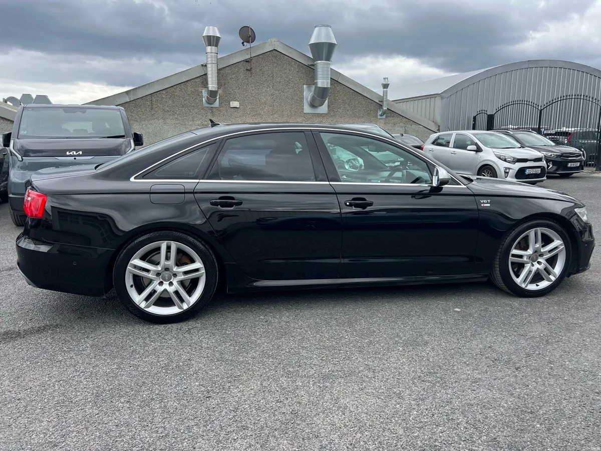 AUDI A6 3.0 V6 Sline - Image 2