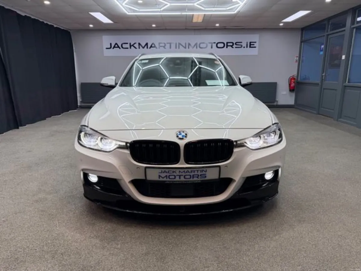 BMW 3-Series 320D Touring M Sport - Image 2