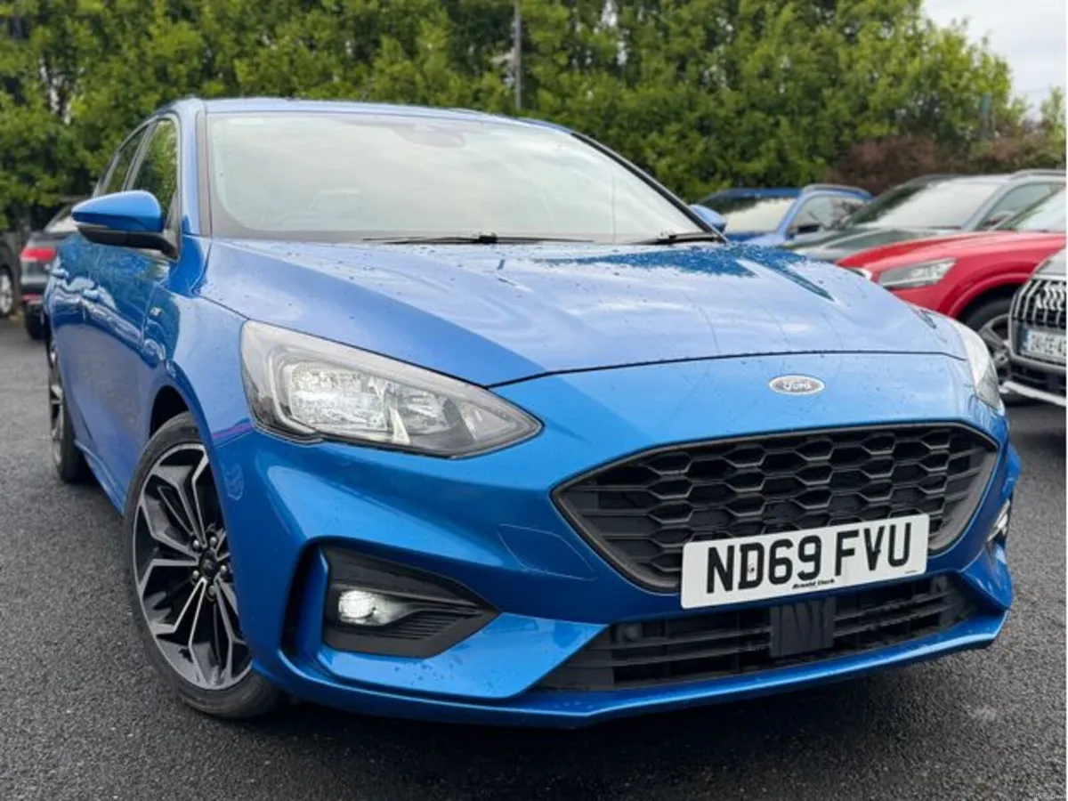 Ford Focus ST-LINE X TDCI - Image 2
