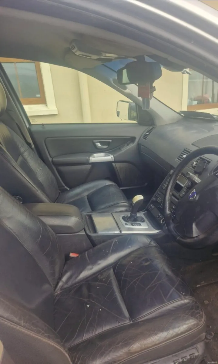 Volvo XC90 - Image 3