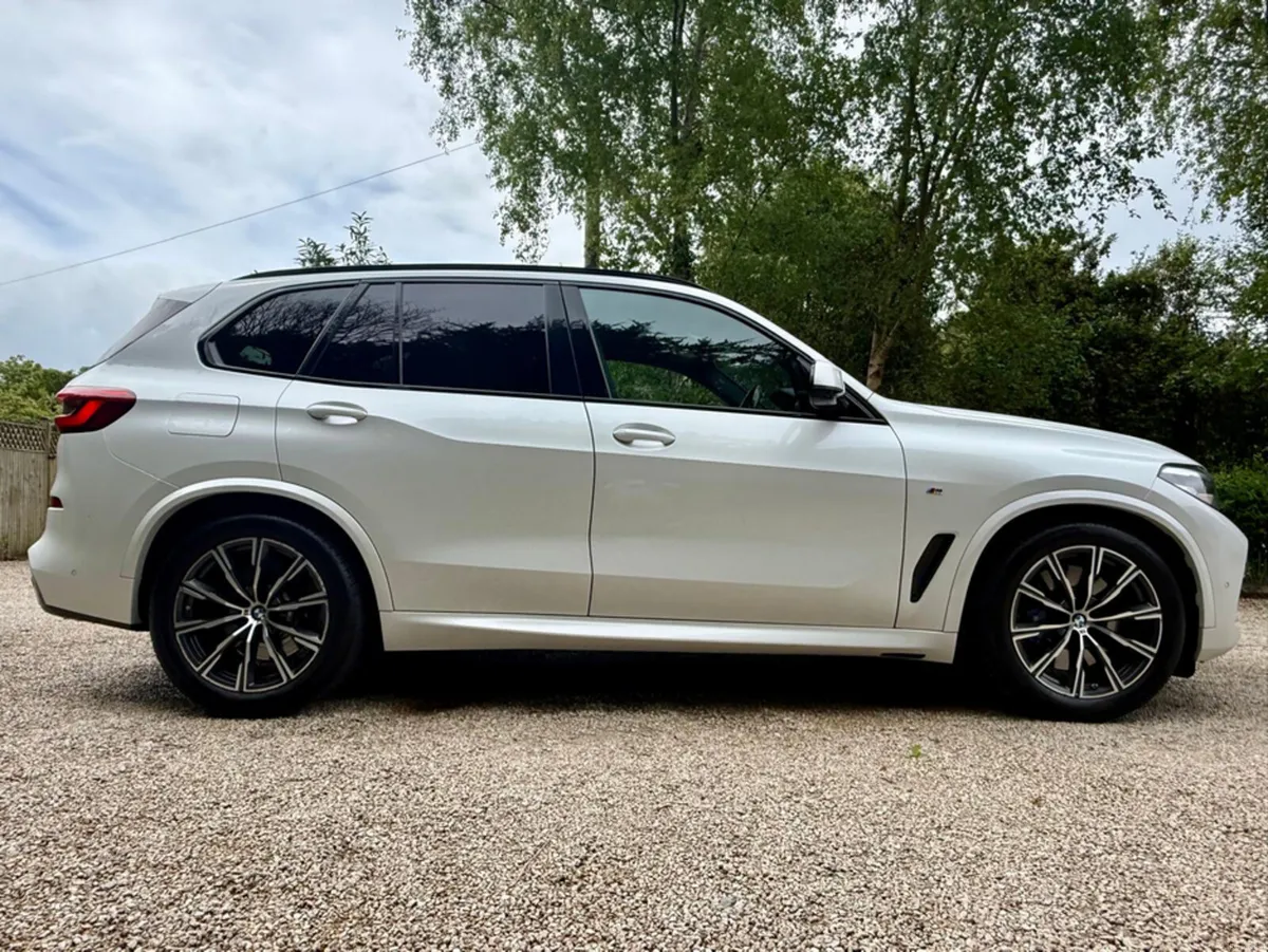 BMW X5 30D M SPORT XDRIVE *Only 74000km…F.BMW.S.H* - Image 3