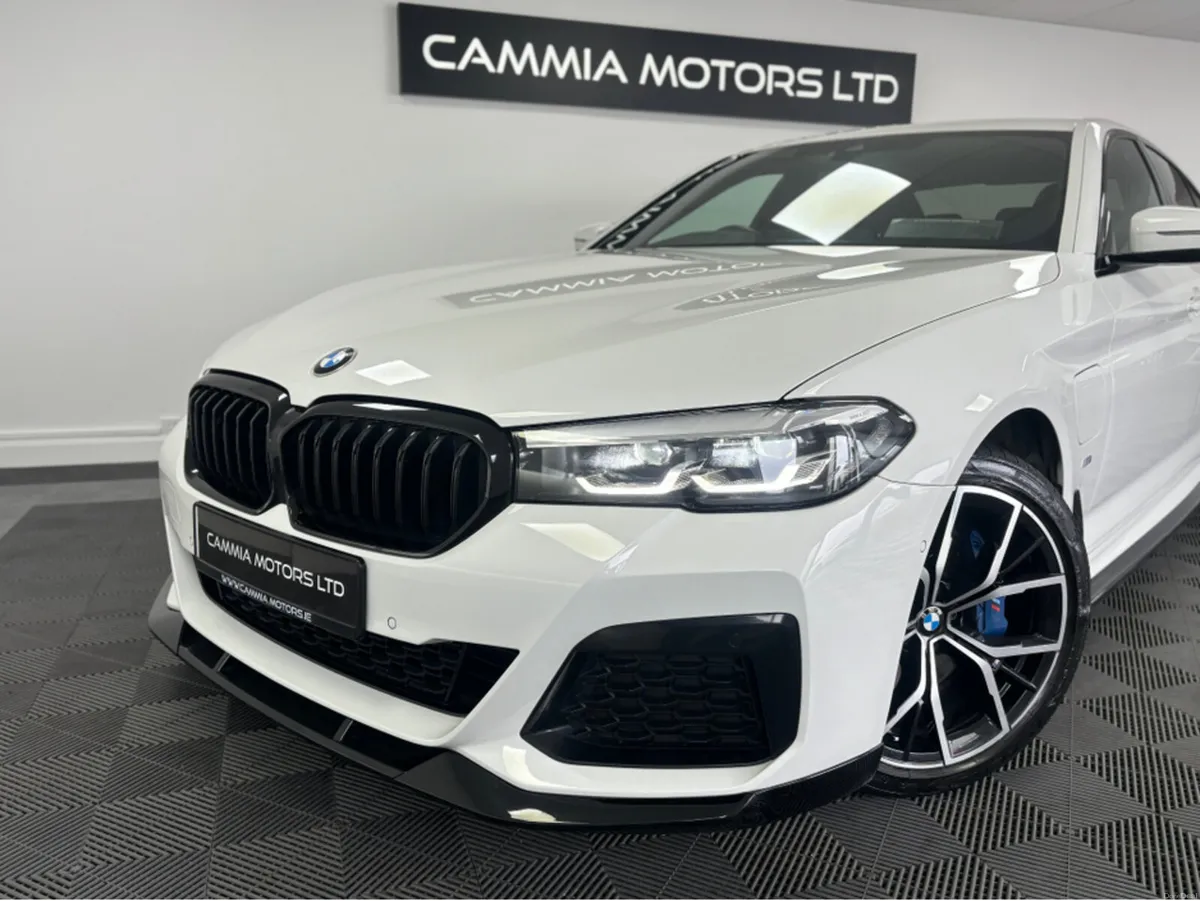 BMW 5-Series BMW 5 SERIES 530E PETROL PLUG IN HYBR - Image 3