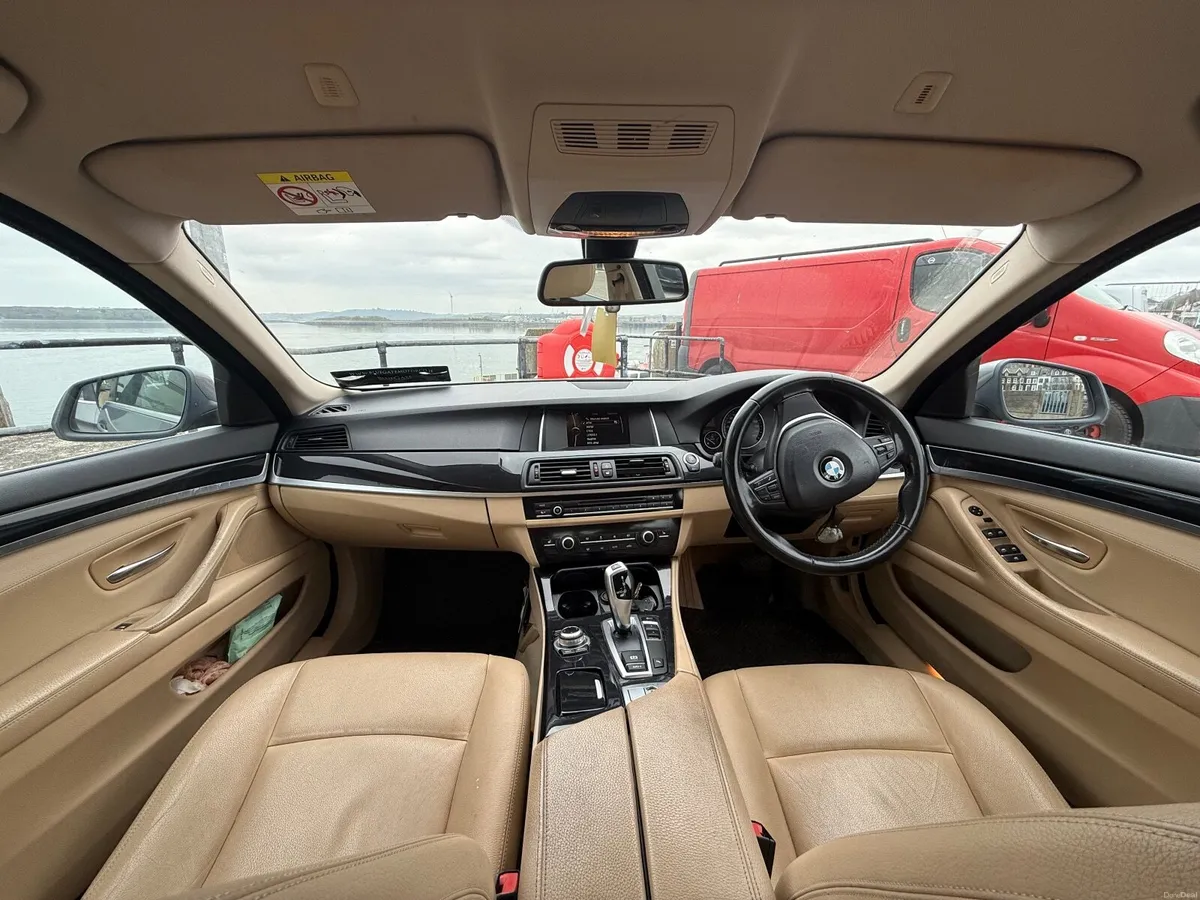 BMW 5-Series 2013 - Image 2