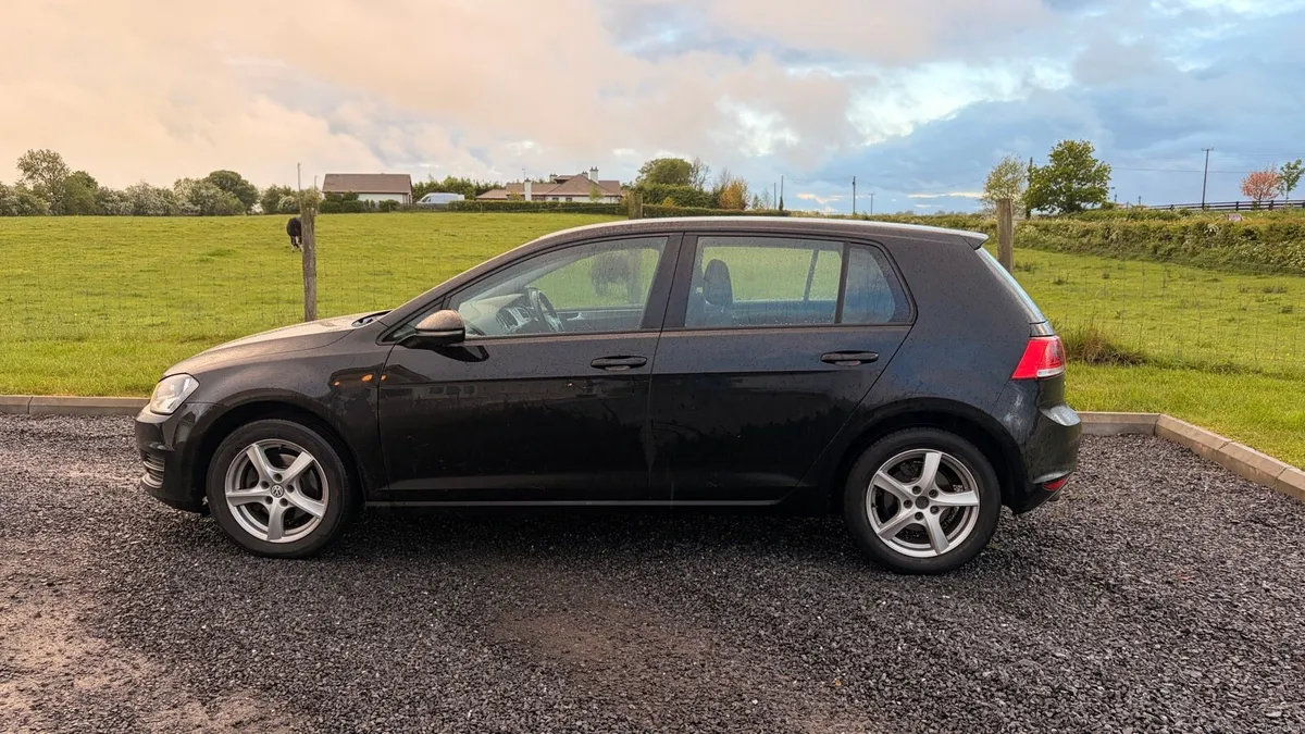 VW GOLF 1.6 Diesel - Image 2