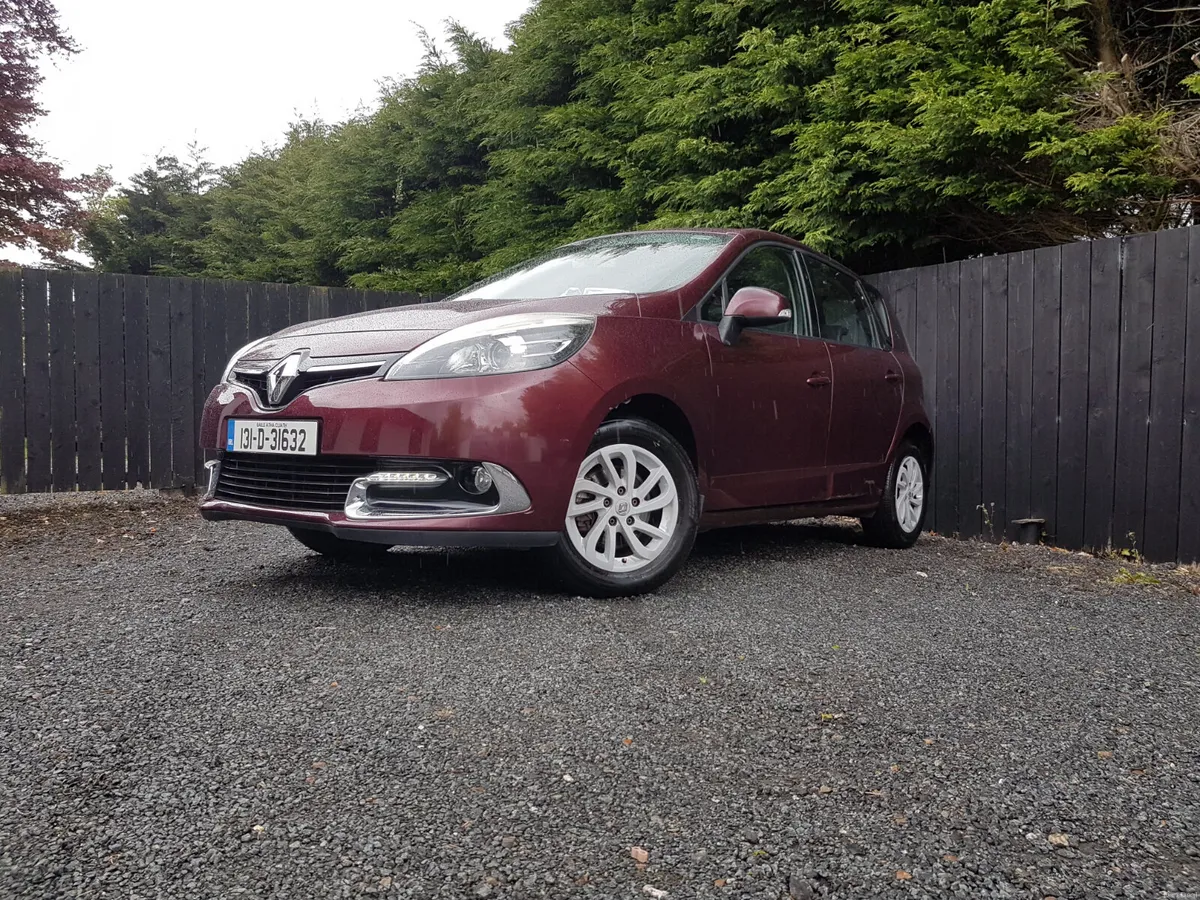 131 SCENIC ... LOW MILES.. NCT 06/27 - Image 1