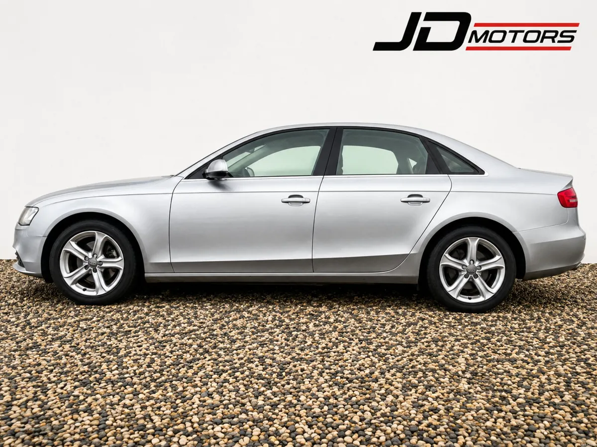 2014 AUDI A4 TECHNIK 2.0 TDI 136 BHP - Image 3