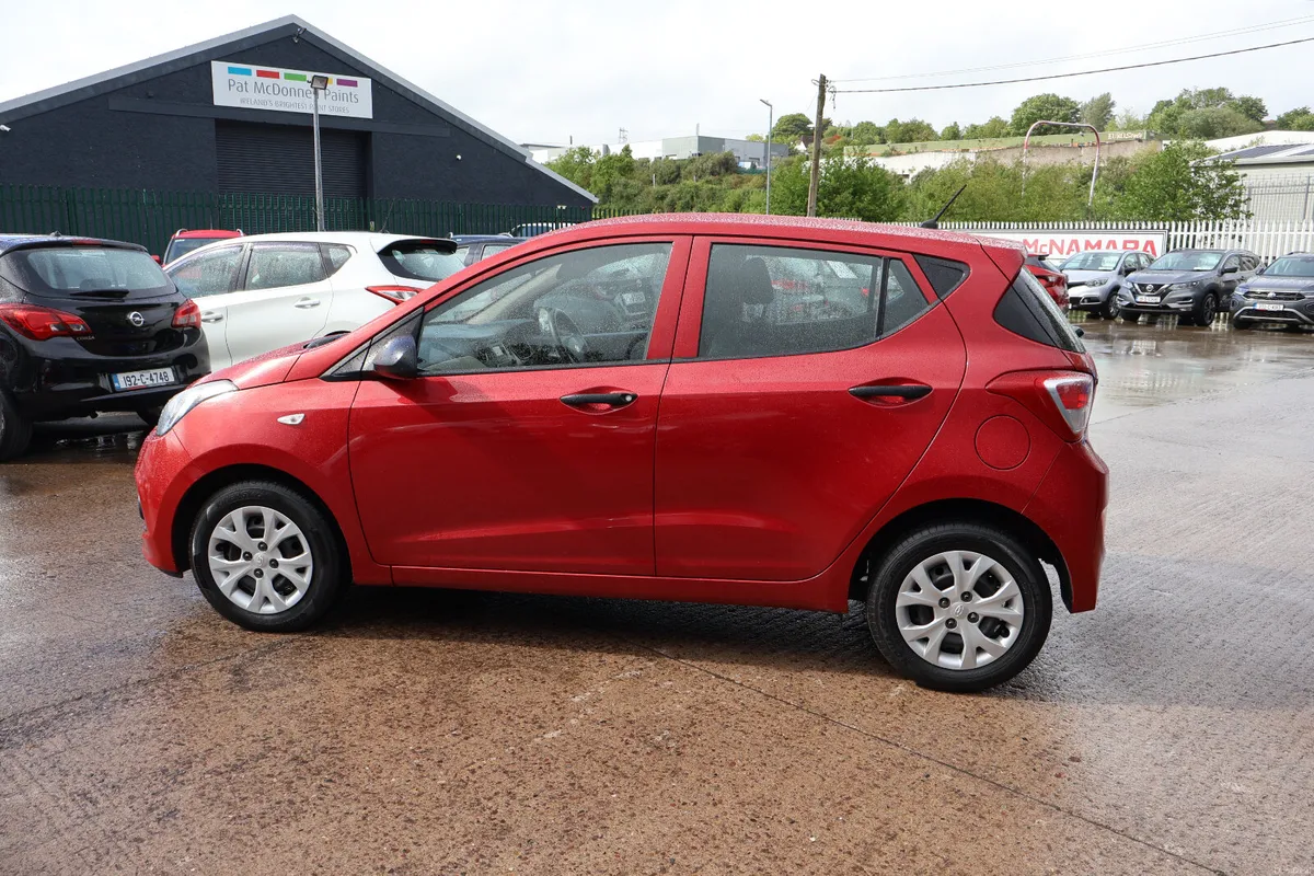 Hyundai i10 Only 80,000Km 12 Month NCT Exceptional - Image 6