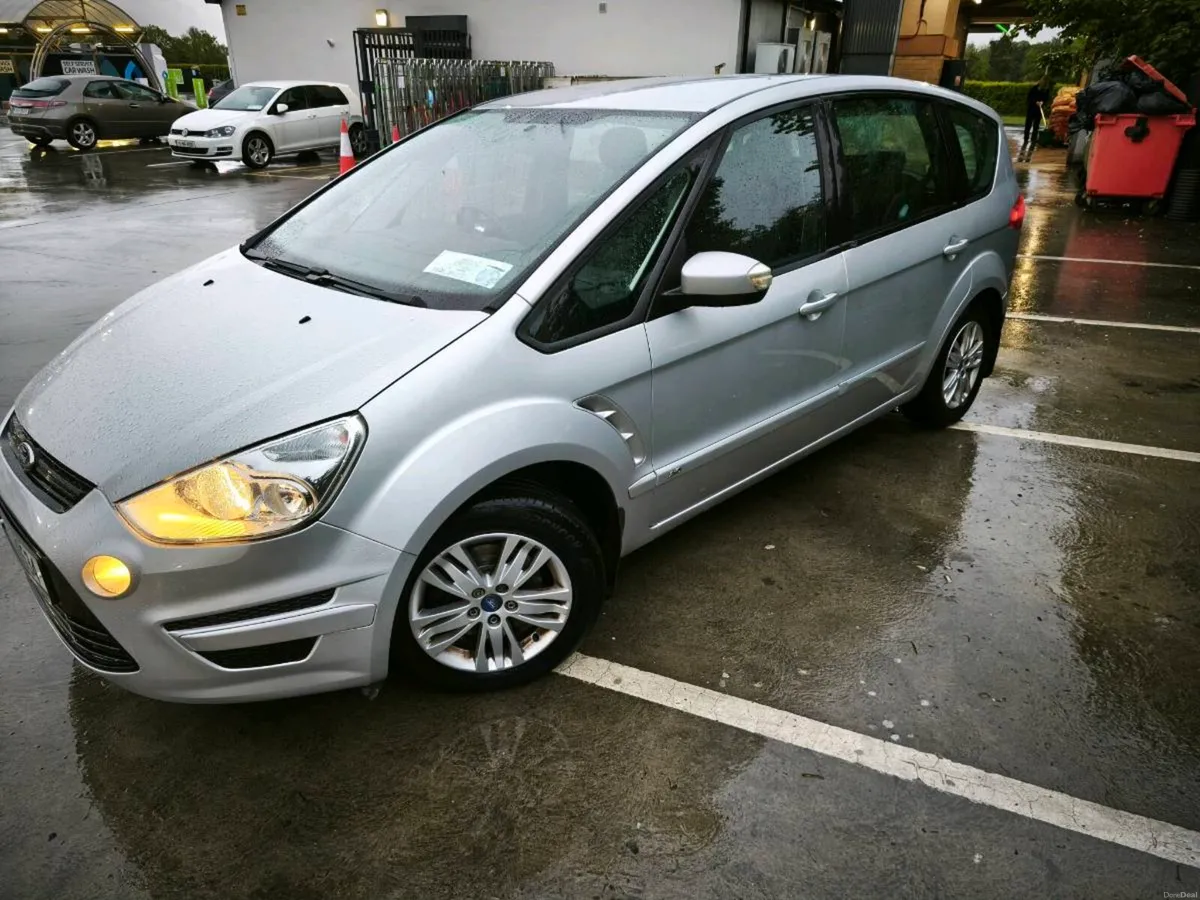 2011 Ford Smax 2.0 TDCI 7-seater - Image 3