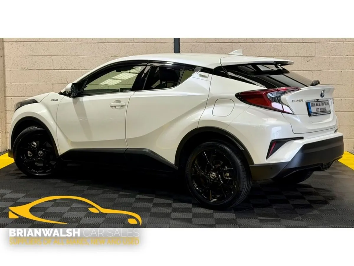 Toyota C-HR G Mode Nero - Image 2