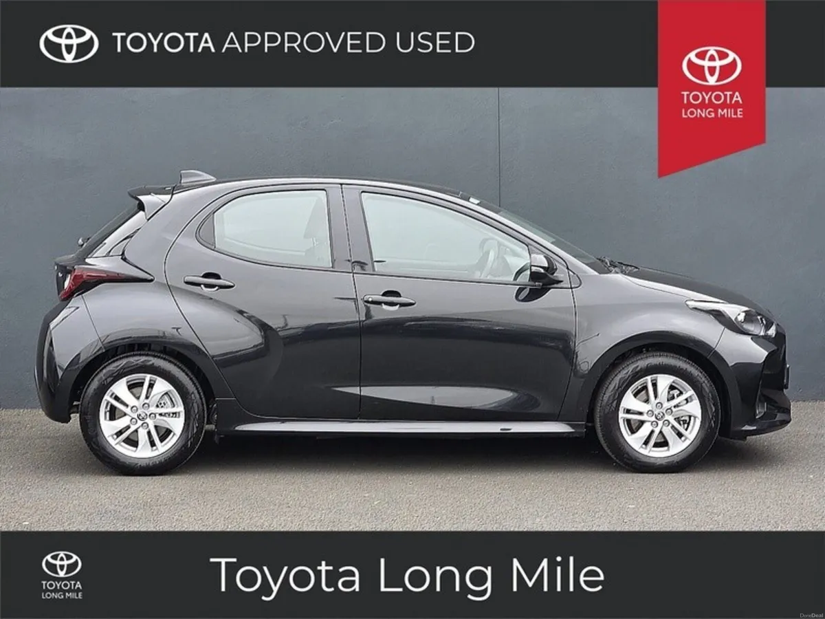 Toyota Yaris 1.5 Hybrid Luna 5dr ‘’Irish Car not t - Image 4