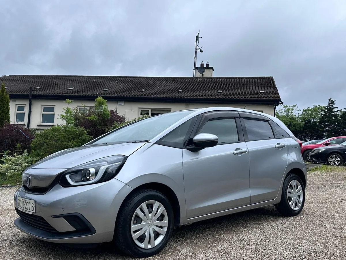 Honda Fit 2020 41K KM ONLY - Image 3