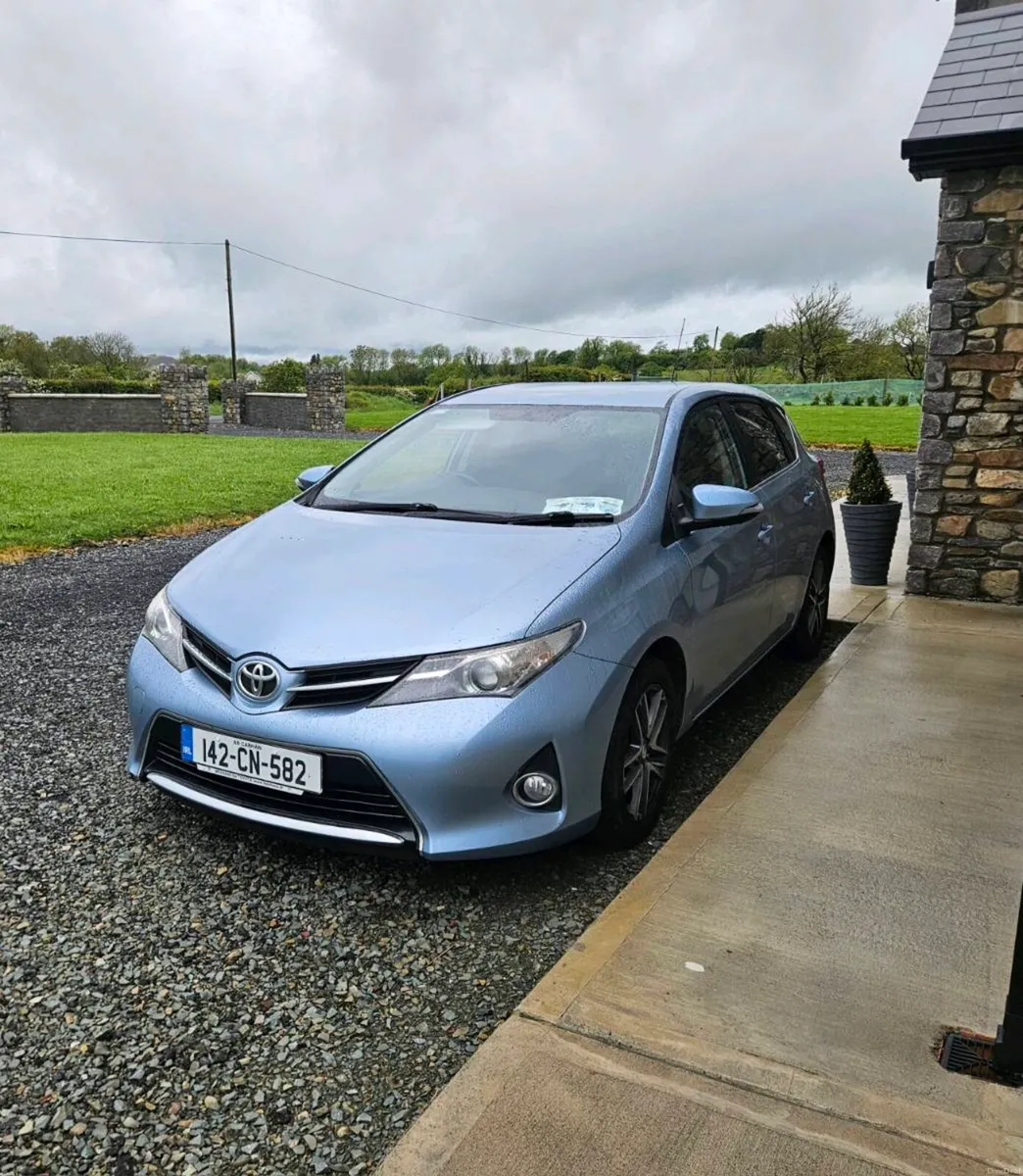 Toyota Auris - Image 2