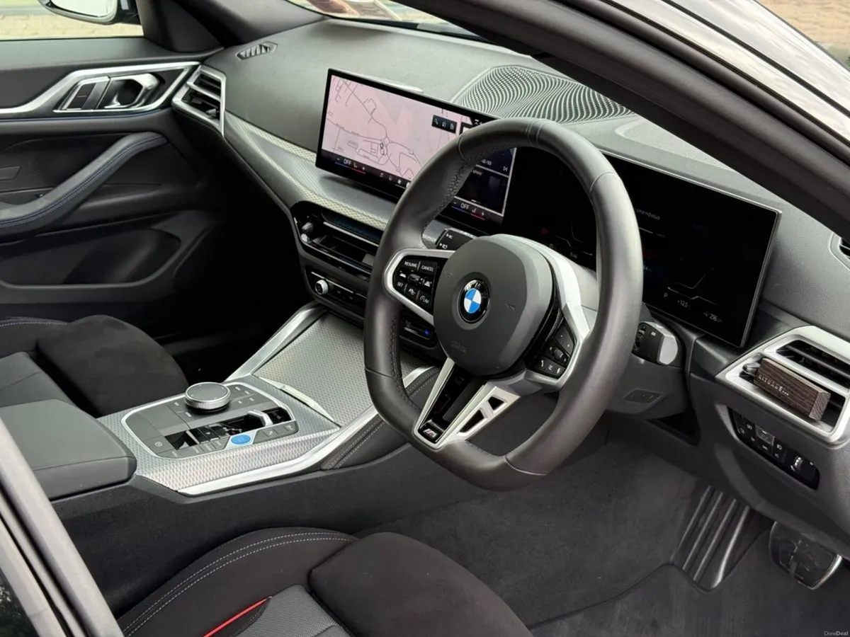 BMW i4 eDrive35 M Sport - Image 4