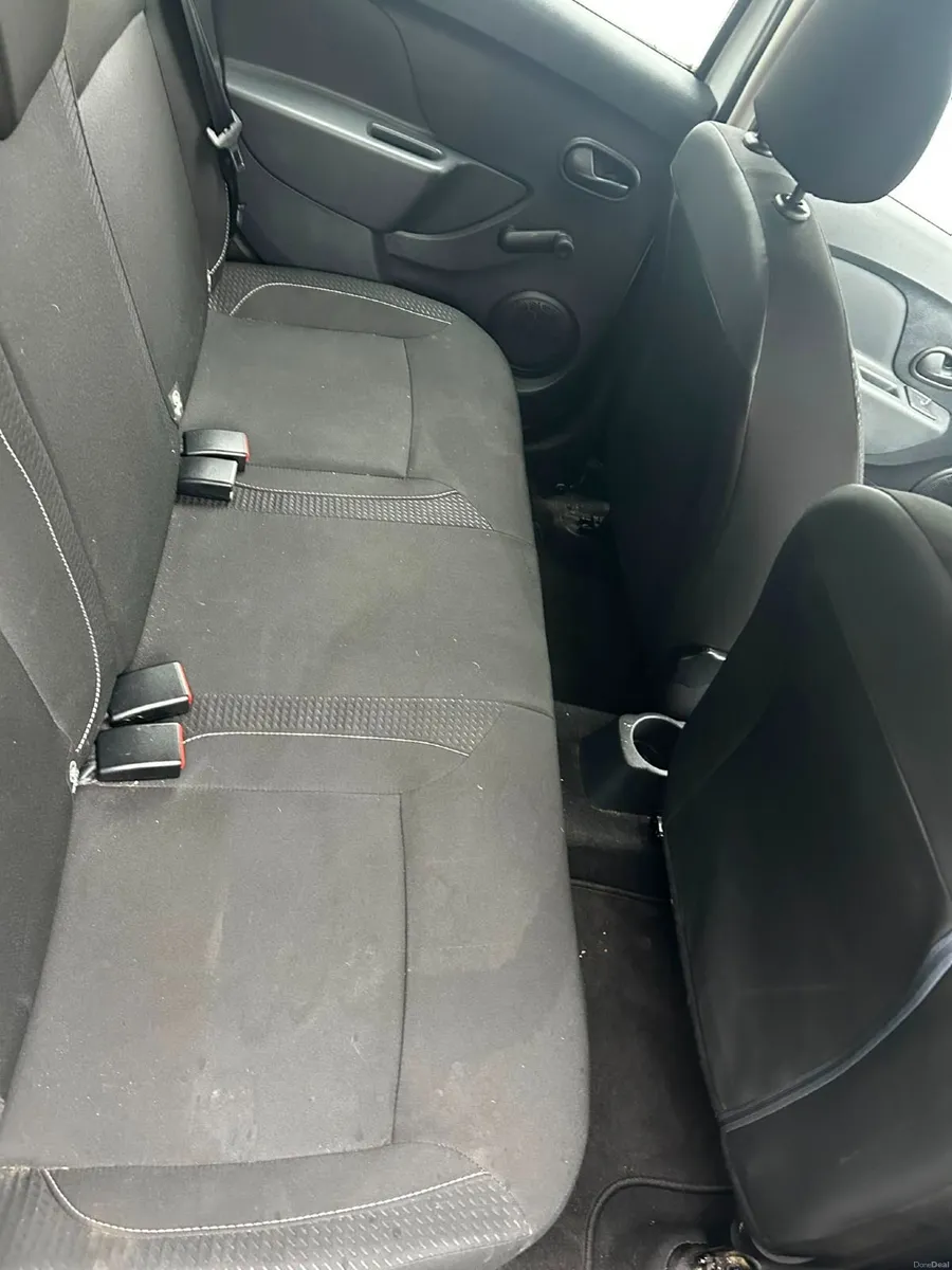 Dacia Sandero 2017 - Image 4